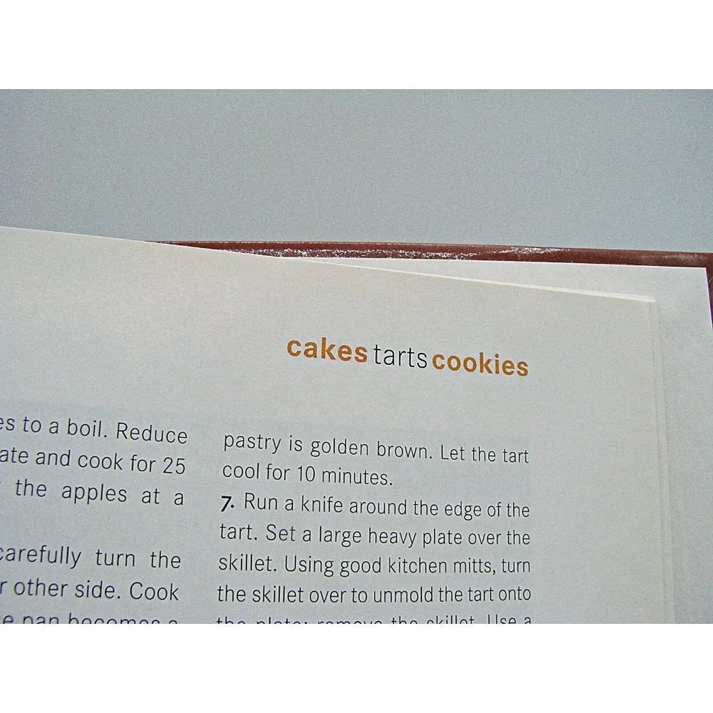 Vintage Food & Wine Magazine's Cookbook An Entire Year's Recipes Hardcover 2001